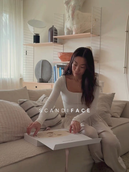 Hudboostende LED-maske